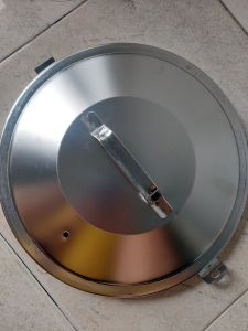 Nắp bồn nước Hwata đậy bồn ngang đường kính 29cm inox 304 tại TPHCM