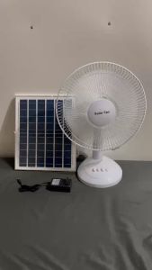 Quạt Tích Điện Năng Lượng Mặt Trời Mẫu Mới Solar Fan Gồm tấm pin năng lượng mặt trời và Củ sạc 220V