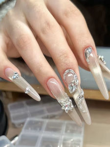 Nail Art Stickers Handmade Gradient Clear Luxury Cats Eye Heart Stack Handmade Nail Tips Wearable False Nails Nail Art