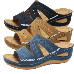 【Local Ship】Women Wedge Sandals Fashion Retro PU Print Flower Sandals Casual Plus Size Slippers Atikota