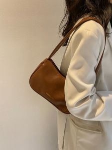 Retro Underarm Bag for Women Small Size Commuter Shoulder Bag High Quality Texture PU Material Zipper Closure Casual Style