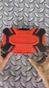 ชุดรวม 83 ชิ้น ดอกไขควง และหัวขันสกรู ต่าง ๆ