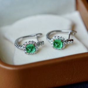 Montagne Jewelry Customization 18k White Gold Earring 0.3 Carat Diamond Inset Fine Jewellery Natural 0.65 Carat vivid Green Emerald Earrings Clip Earring