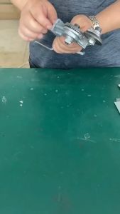 กรรไกรตัดแผ่นเหล็กไฟฟ้า เลื่อยตัดแผ่นสว่านไฟฟ้า ประหยัดพลังงาน แบบมืออาชีพ ตัดอย่างรวดเร็ว โลหะ เหล็ก ดีบู บุก