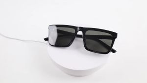 Kacamata Hitam Gaya korea Retro Wanita Model Persegi Lensa UV400 Protection