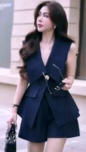 L_ Set thiết kế công sở nữ set tiểu thư đi tiệc áo vest kẻ sọc khoét ngực sát nách không phụ kiện mix quần short