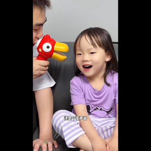[SG SELLER] Bird Voice Changer Speaker | Handheld Kids Toy | Fun Voice Modifier | Sound Changer | Portable Handheld Fun | Kids & Adults
