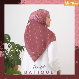 NIBRAS HIJAB BATIQUE SCARF