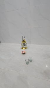 Bình rót rươu điện tử thủy tinh 0.9lit 4.0