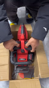 16" Cordless Chainsaw Heavy Duty Chainsaw Sharp cutting Dual battery powered Suitable for cutting large trees