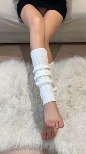 Vớ Len Ống Chân Hàn Quốc Dưới Gối Gân Xoắn Thời Trang RQN2446 - REQUANE