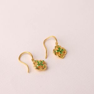 CHOW SANG SANG 周生生 MINTYGREEN 999 24K Gold Lucky Four-Leaf Dainty Drop Earrings for Women 95569E Price-by-Weight Approx. 4.11g Gold