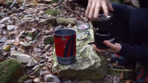 FIREMAPLE - POLARIS PRESSURE REGULATOR COOKING SYSTEM 1L FAST-BOIL COMPACT CAMPING STOVE