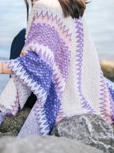 Xinjiang Ethnic Style Tourism Lijiang Yunnan Talma Womens Outdoor Air-Conditioned Room Cloak Tibet Cloak Blanket Scarf