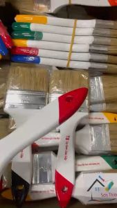 Chổi cọ Cán Gỗ quét sơn TB cao cấp (3in/75cm). Sử dụng lông heo thuôc trắng.