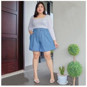 BOLLO JUMBO HOTPANTS || CELANA PENDEK WANITA JEANS BB 110KG