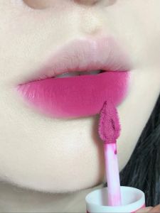 Cold Tone Grey Powder Mist Effect Velvet Lip Mud Resistant to Sticking Cup Olive Skin Nude Color Low Saturation Lip Glaze Lipstick