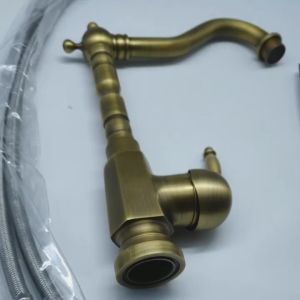 European Style Antique Basin Faucet Bathroom Sink Tap Single Handle Kitchen Hot And Cold Mixer Tap 六角供仿古冷热水龙头