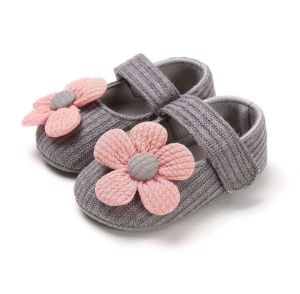 SEPATU BAYI PEREMPUAN BALET BUNGA  ANTI SLIP DAN NYAMAN DI PAKAI