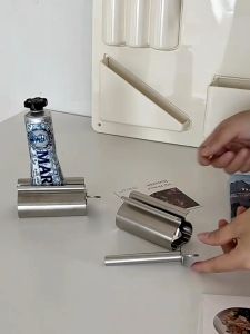 【Nuvio】 Suntek 304 ที่วางยาสีฟันสแตนเลสเครื่องทำยาสีฟัน ins คู่มือในครัวเรือนคนขี้เกียจบีบสะดวกรวดเร็ว