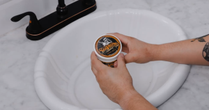 modelo Suavecito - Firme (Strong) Hold Pomade (4oz)