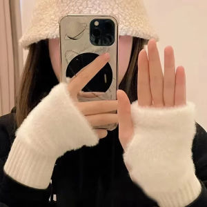 Womens Long Fleece Winter Gloves Soft Warm Hand Warmer with Elastic Cuffs Comfortable Cold Weather Outdoor & Casual Wear