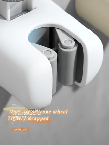 Ecoco Suction Cup Mop Holder No Drilling Broom Holder Clamp for Bathroom Organizer Removable Reuse