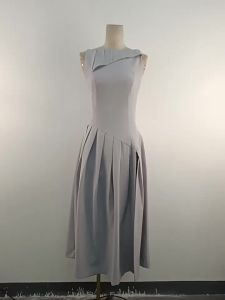 OXO High-End Elegant Slit Formal Dress Long Dress Vietnam New Elegance Sleeveless Gray Pleated Dress 40104
