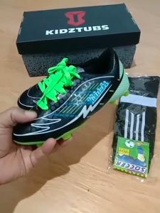 KIDZTUBS Sepatu Bola Anak Laki Laki Size 28 29 30 31 32 33 34 35 36 37 KDZ1335121024