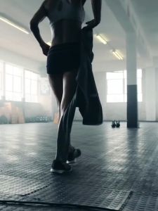 Bình Nước Thể Thao Quai Xách Tritan NewB 1500ml  Cao Cấp - tặng cọ vệ sinh 🔰Phụ Kiện Thuận Lợi🔰