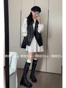 Stylish White Shirt Dress Set Womens New Fashion Black Leather Vest Trendy Spring Clothing Short Sleeve round Neck Top Bottom