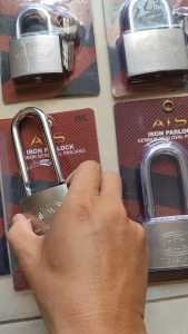 Gembok Pagar Rumah Ukuran 60mm Panjang 4 Anak Kunci ATS Iron Padlock 60mm ATS