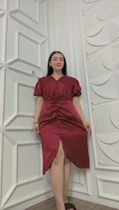 SB012 Midi Dress Natal Satin Velvet Kekinian Seragam Bridesmaid Simpel Elegant Gaun Pesta Party Model V Neck