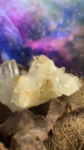 Bụi đá thạch anh phale Lemurian Reki năng lượng vũ trụ 541