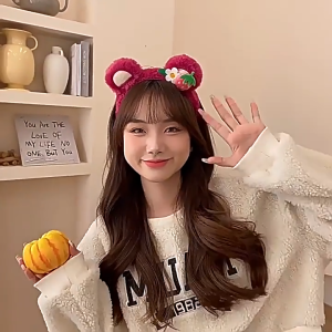 Bando Karakter Bear Lotso Hairband Beruang Stroberi Imut Bandana Anak Wanita Dewasa Aksesoris Korean Style