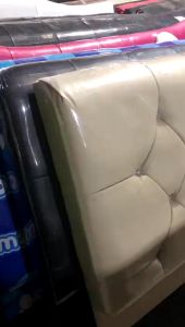 1 Set Matras Uniland Deluxe 20cm + Divan Full Kancing