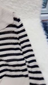 💥พร้อมส่ง💥 เสื้อไหมพรมคอปกแขนยาว เสื้อแขนยาวคอปก เสื้อไหมพรมลายทางคอปก มีให้เลือกทั้งหมด 5 สี💙💚💛