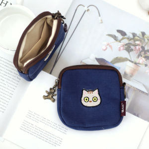 กระเป๋าสตางค์เหรียญผ้าปักลายดอกเดซี่สไตล์ญี่ปุ่นสำหรับผู้หญิง กระเป๋าสตางค์แบบมินิ กระเป๋าสตางค์แบบแข็ง กระเป๋าสตางค์แบบมีซิป