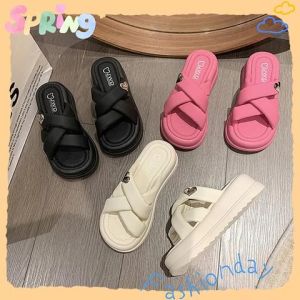 Tsion ผ้าราคาคุ้ม รองเท้าเสริมส้นผู้หญิง ด้วย งานดีไซน์แฟชั่นเกาหลี และน้ำหนักเบาใส่ ไม่ซ่อมเท้า และสามารถใช้ได้รอบมาตำกันด้วย สองความนิยมและมีการรีบมาตัว