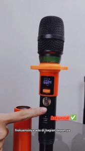 ADVANCE - Mic Karaoke Microphone Wireless Professional Free Baterai Recharger (MIC-106)