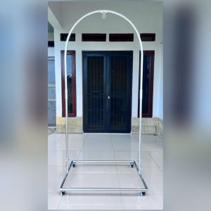 Tiang ayunan bayi polos roda kunci