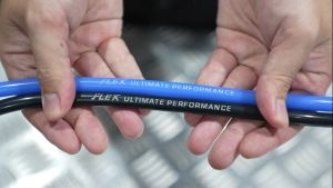 สายแวคคั่ม FLEX สายวัดบูส ทนแรงดัน ทนความร้อน ไม่แตกรั่ว ไม่ขาดง่าย ซิลิโคนคุณภาพดี ขนาด 1เมตร ย้ำ 1เมตร สีน้ำเงิน สีดำ