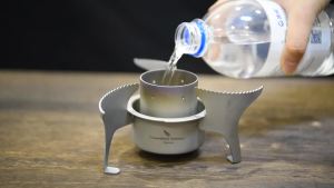 Boundless Voyage Titanium เตาแอลกอฮอล์ Spirit Burner เตาตั้งแคมป์กลางแจ้งพร้อมขาตั้งพับได้วงเล็บ Backpacking Stove