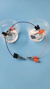 Tấm kim loại Cacbon và Magie cho đồ chơi đèn quạt điện xe điện chạy bằng nước muối - HM0473