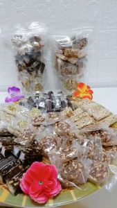 (Giá rẻ)1kg Kẹo chuối mix vị + mè xửng+ dừa dứa đậu