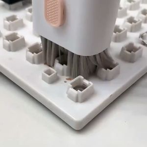 7-In-1 Computer Keyboard Cleaner Brush Kit Electronic Keyboard Cleaning Kit
