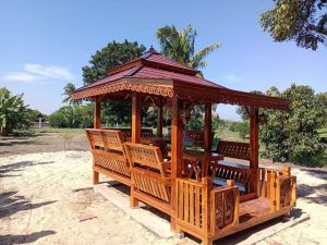 ศาลาไม้สักทองซุ้มไม้ แต่งสวน แต่งบ้าน ขนาด 3.8 * 2 เมตร ระเบียง ระแนงปิดรอบพร้อมประตูลายกวาง