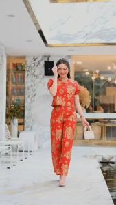 ชุดเช็ทเสื้อ+กางเกง สีแดงใส่วันตรุษจีน ชุดผ้าไทยแพทเทิร์นเป๊ะทรงสวยมากค่ะ