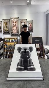 Tranh treo tường tráng gương gấu kaws bearbricktrang trí cửa hàngphòng livegóc làm việc học tập.