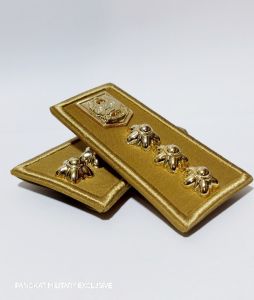 Pangkat camat kain - Pangkat camat tanpa mika